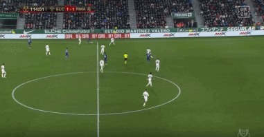 湖人全队齐心战胜快船